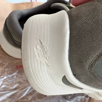 Kısa Sürede Yırtılan Ayakkabı İçin İade Veya Değişim Talebi