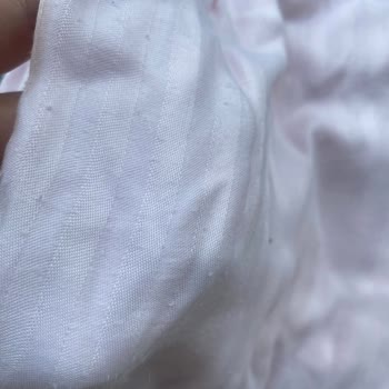 Suwen Pijama Takımı Kısa Sürede Tiftiklendi, Mağaza İlgisiz Kaldı