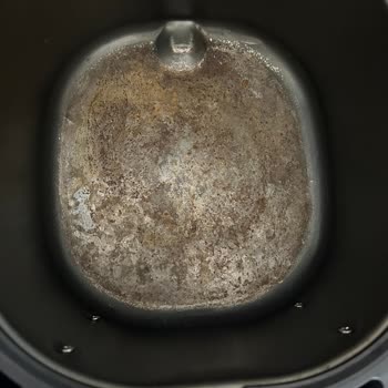 Kumtel Fast Fryer İç Haznesi Soyuldu Ve Paslandı, Sağlık Endişesi Yaşıyoruz