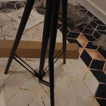 Açılmış Ve Hasarlı Ürün Gönderimi, Yetersiz Müşteri İletişimi