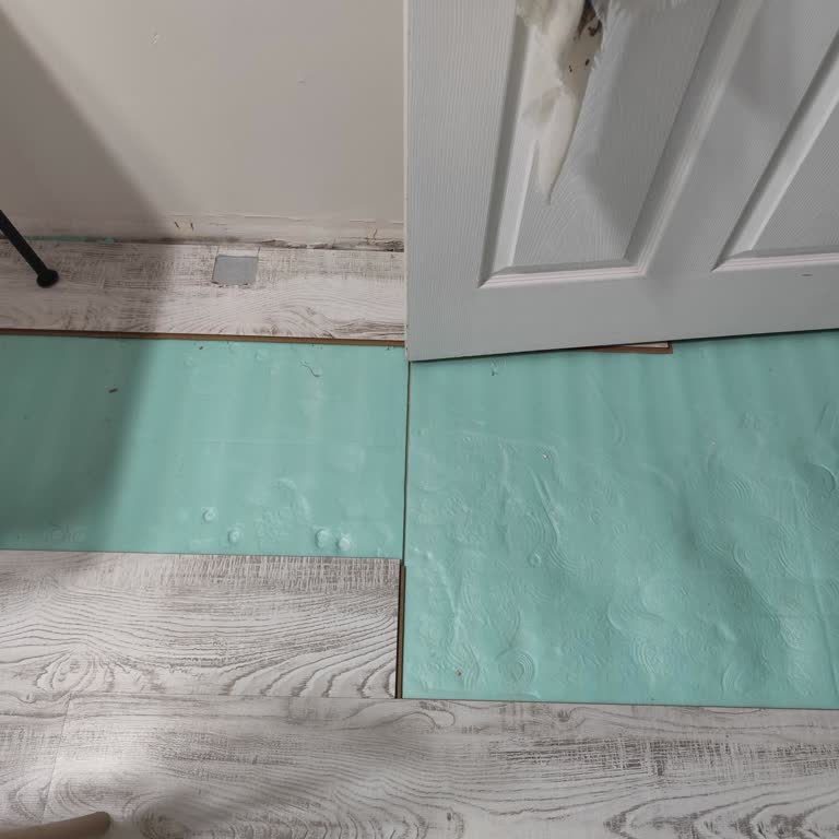 Garanti Verilen Laminat Parke Kabardı, Yetkili Gelmiyor!