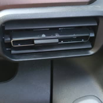 Peugeot Servisinde Klima Temizliği Sonrası Oluşan Lekeler Ve Memnuniyetsizlik