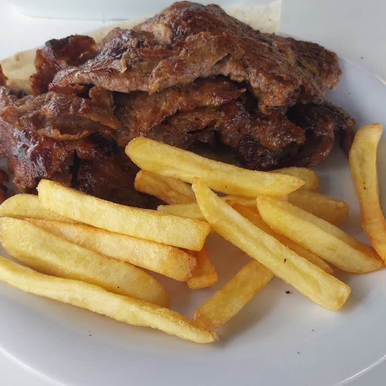 Köfteci Yusuf'ta Hijyen Ve Servis Sorunları Müşteri Deneyimini Olumsuz Etkiliyor