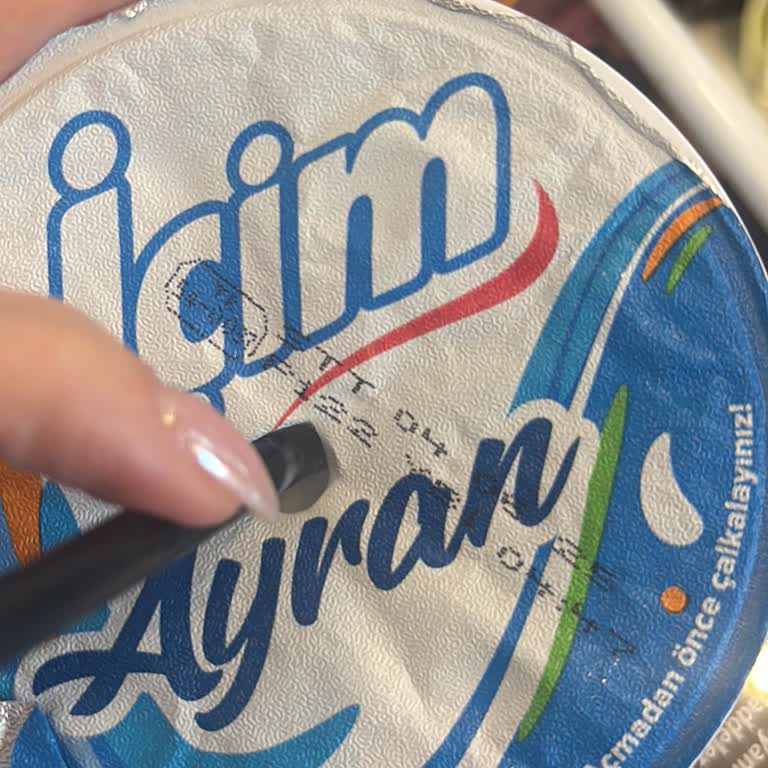 Son Kullanma Tarihi Geçmiş Ürün Ve İlgisiz Personel