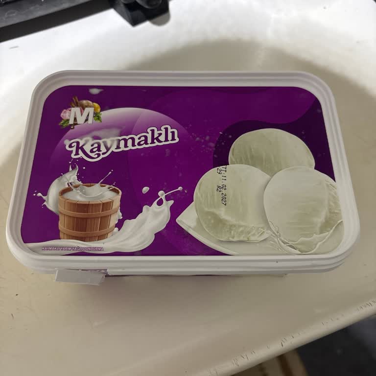 Migros Kaymaklı Dondurma Boğazda Yanma Ve Kum Gibi His Bıraktı