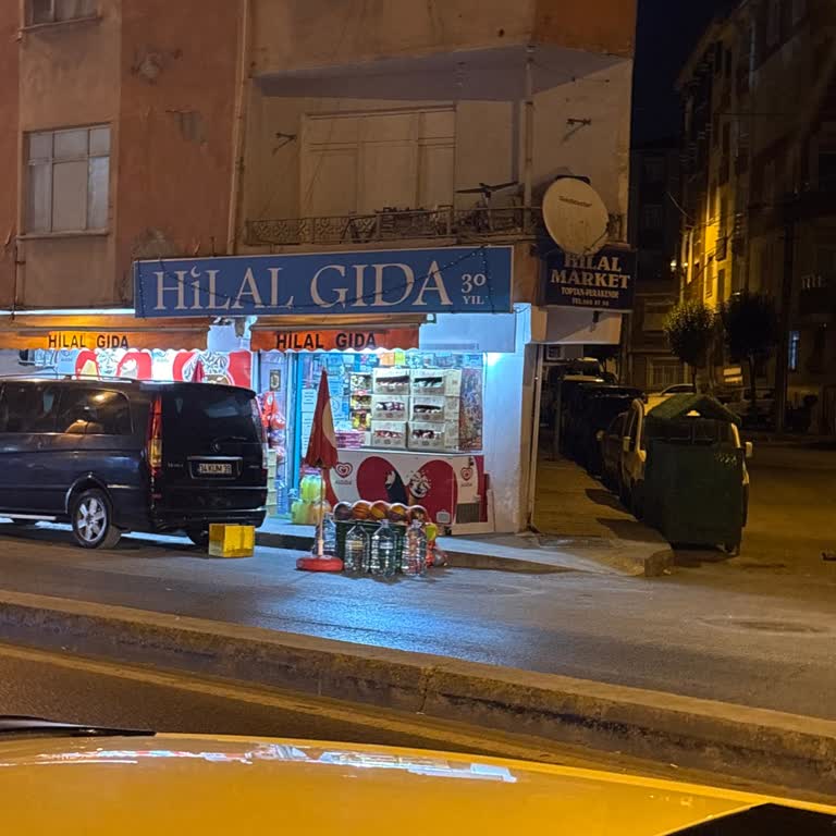 Dükkanın Araç Parkını Engellemesi Ve Tütün Ürünlerinde Yüksek Fiyat İle Komisyon Talebi