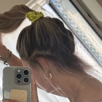 Kuaför İşlemi Sonrası Ense Saçlarım Yandı Ve Koparak Mağdur Oldum