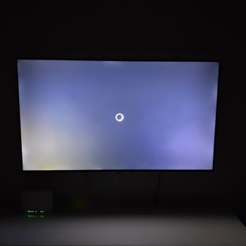 Grundig TV'de Karanlıkta Beliren Bulutlanma Sorunu