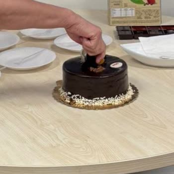 Mado Ekşimiş Pasta Nedeniyle Hayal Kırıklığı Ve Mağduriyet