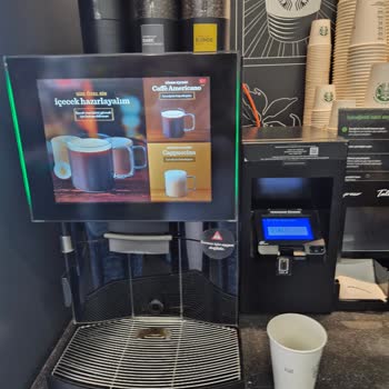 Starbucks Makinesinden Eksik Kahve Ve İade Sorunu Yaşadım