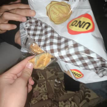 Aldığım Kruvasanın Küflü Çıkması Ve Son Kullanma Tarihinin Yanlış Olması