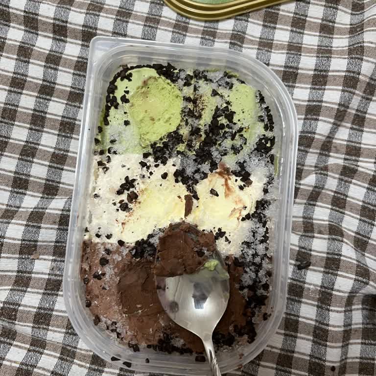 Algida Dondurmasında Kar Görünümlü Bozulma Ve Tadı Bozan Sorun