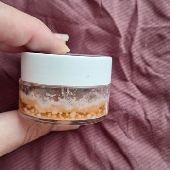 Kaş Sabitleyicide Beklenmedik Bozulma Ve Beyaz Tomurcuklar