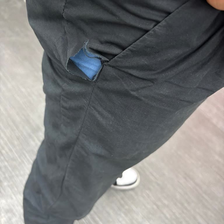 Mavi Pantolonlarda Çekme Ve Yırtılma Sorunu Nedeniyle Mağduriyet