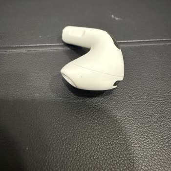 Yeni Aldığım Airpods 4'te Kısa Sürede Soyulma Sorunu