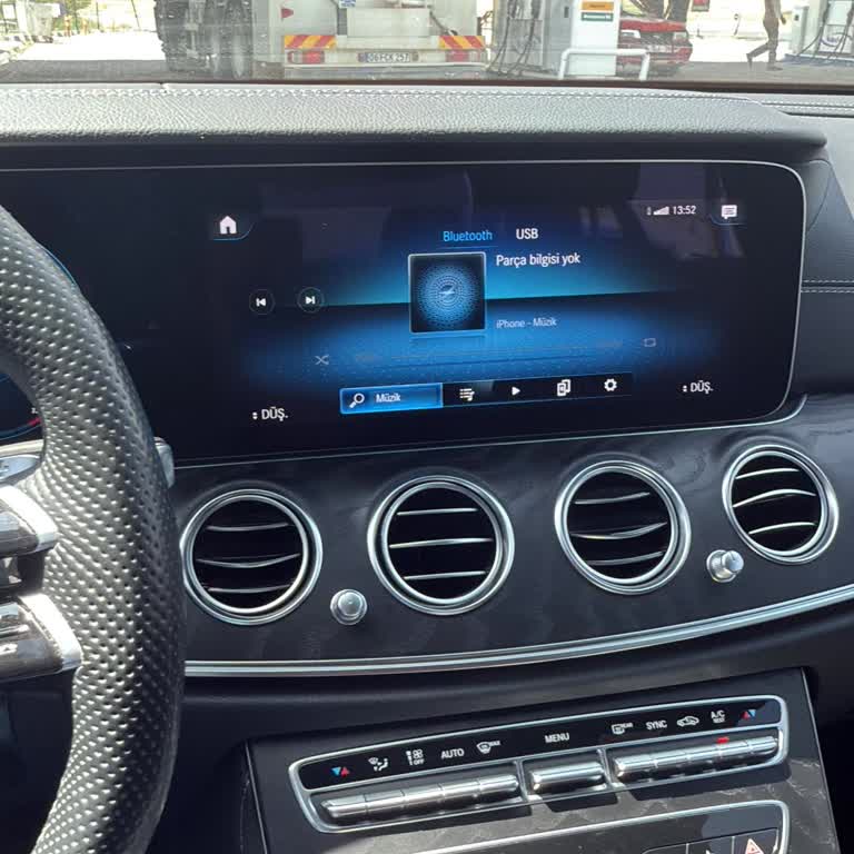 Mercedes-Benz Aracımda Navigasyon Sorunu: Beklenmedik Hayal Kırıklığı