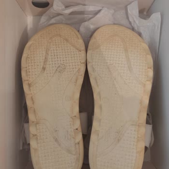 Aldığım Sandaletler Kullanılmış Ve Hasarlı Çıktı