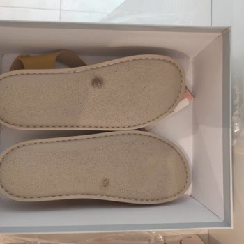 Aldığım Sandaletler Kullanılmış Ve Hasarlı Çıktı