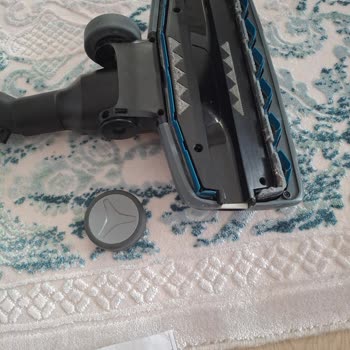 Philips Süpürgenin Tekerleği Koptu, Parça Değişimi Talebi