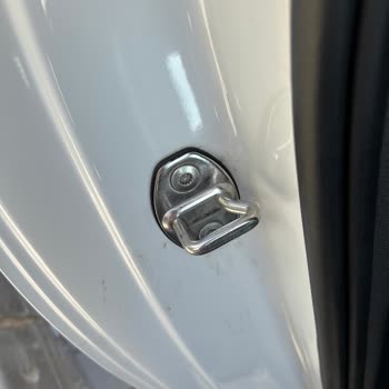 Aracım Yetersiz Temizlik Ve Dikkatsiz Hizmet Nedeniyle Kirli Teslim Edildi