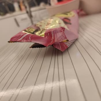 Am 05.06.2025 bei Getir bestelltes Magnum-Eis kam mit geöffneter Verpackung