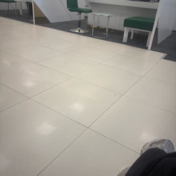 Boş Şubede 1 Saat Bekletildim, Kimse İlgilenmedi