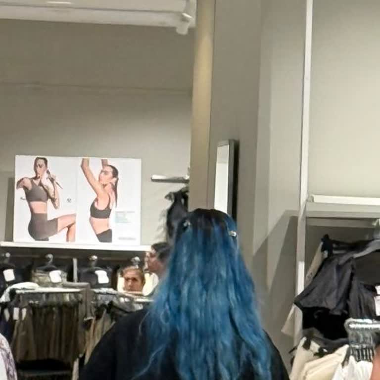 H&M verkauft Bikini teurer als ausgezeichnet, Preisunterschied nicht erstattet