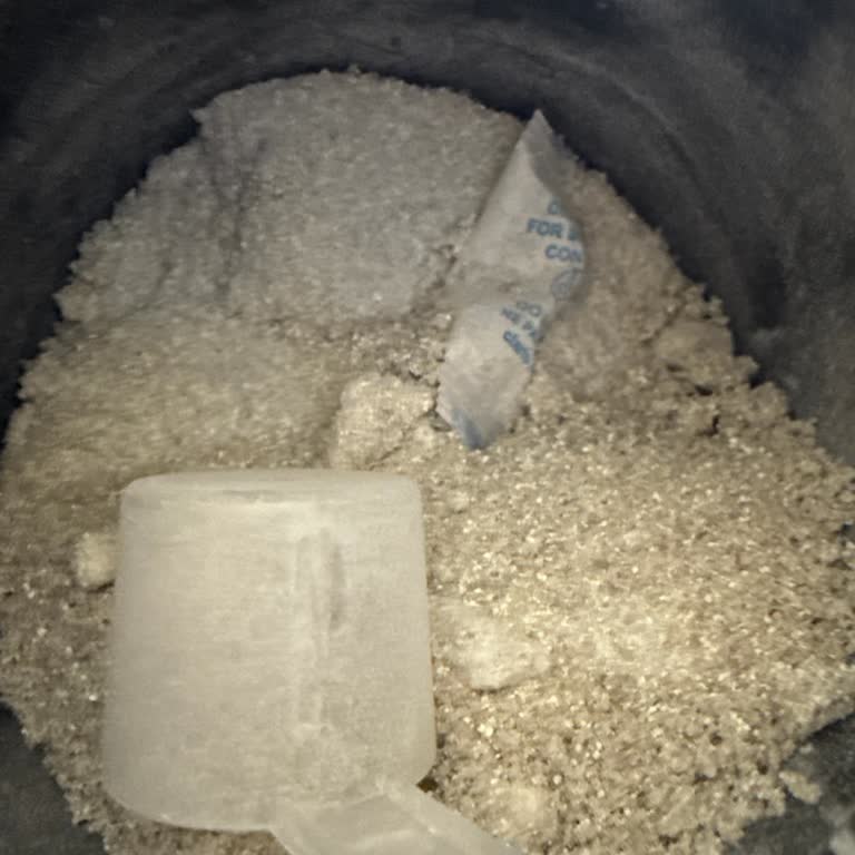 HIQ Smash Pro Pre Workout Ürünü Topaklanmış Ve Müşteri Hizmeti Yetersiz