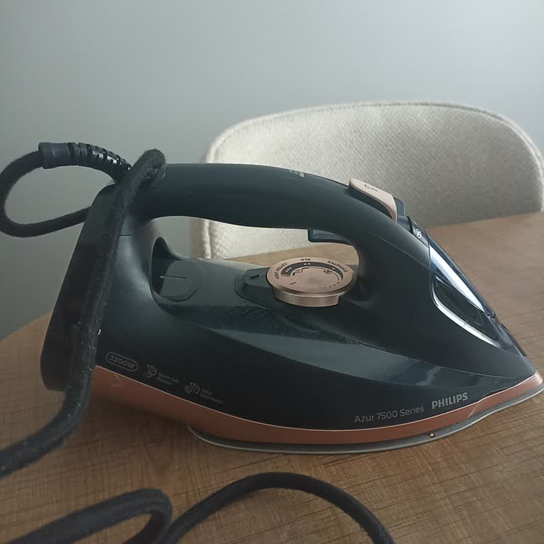 Philips Azur 7500 Ütüde Kırışıklık Açmama Ve Buhar Gücü Sorunu