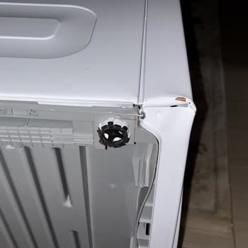 Kurutma Makinemin Servis Sonrası Hasar Görmesi Ve Değişim Talebim