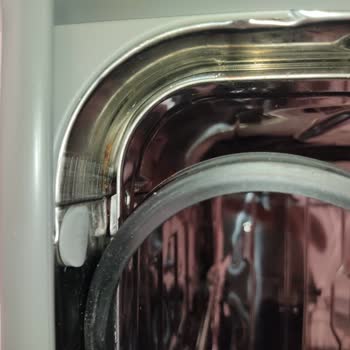 Bulaşık Makinesinde Garanti Süresinde Pas Oluştu Servis Sorumluluk Almadı