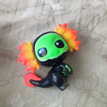 Toyzz Shop Zuru Mini Brands Axolotl Serisinde Eksik Ve Yanlış Figür Sorunu