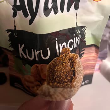 Migros'tan Aldığım Kuru İncirler Küflü Ve Kurtlu Çıktı, Sorun Tekrarlanıyor