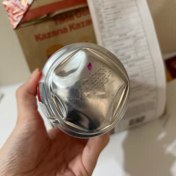 Patlamış Kolalar Nedeniyle Mağduriyet Yaşadım