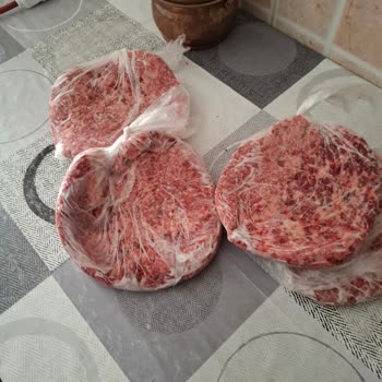 Aldığım Kıyma Bozuk Çıktı Mağaza Sorumlusu Yardımcı Olmadı