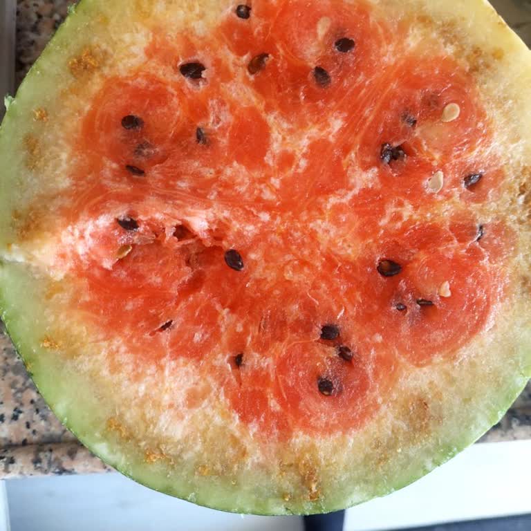 BİM'den Aldığım Karpuzun Kalitesizliği Ve Yaşadığım Mağduriyet