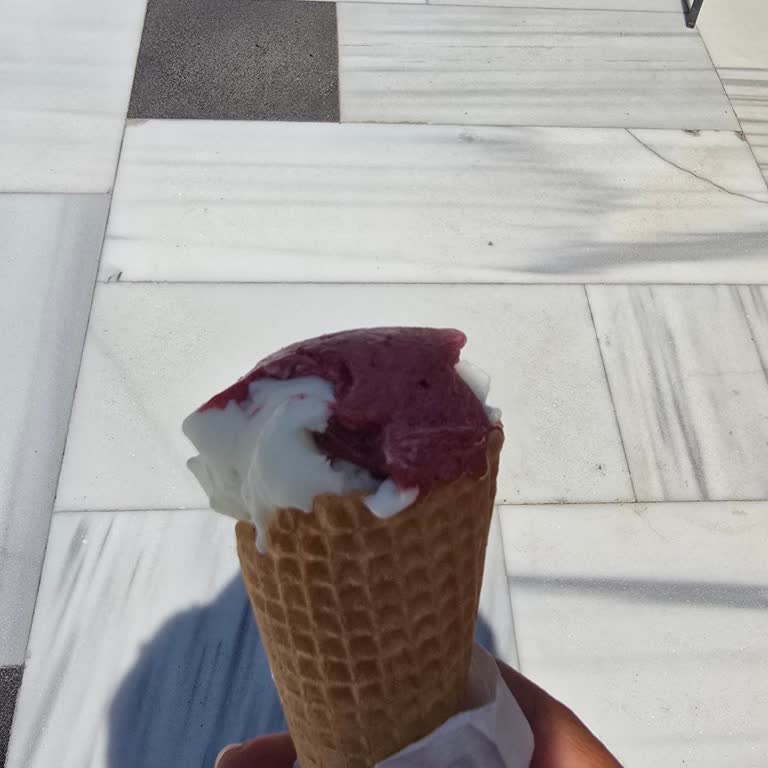 Mado'da Dondurma Porsiyonları Ve Fiyat Tutarsızlığı Şaşırtıyor