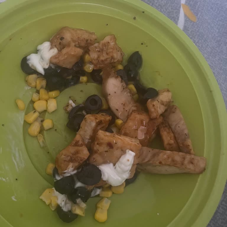 I Report Subway Salad Missing Expected Ingredients, Empty Content