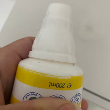 I Face Greasy Texture and Packaging Defects on Mustela Sunscreen