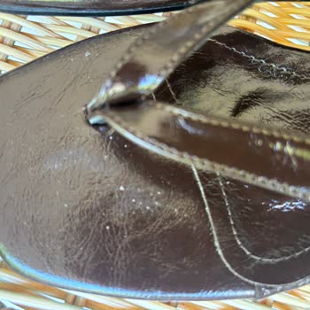 Kullanılmış Ve Kirli Terlik Gönderildi!