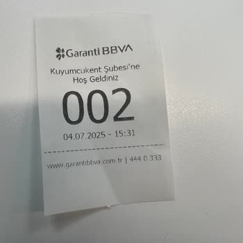 Garanti BBVA Kuyumcukent Şubesi'nde Saatlerce Süren Sıra Çilesi