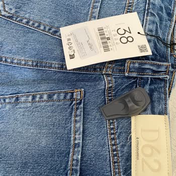 I Face Alarmed and Defective Skirt Delivery from Stradivarius