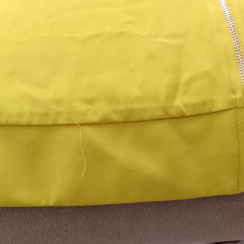 Üründe Tüylenme Ve Mağazanın İlgisizliği Mağdur Etti