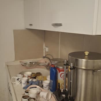 Balçova Şubesi'nde Güvensizlik, Eksik Hizmet Ve Mağduriyet