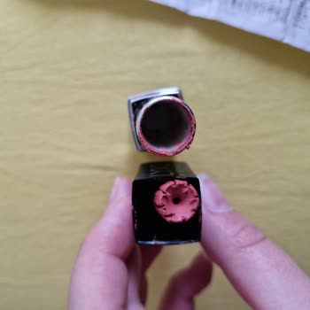 Aldığım Ruj Bozuk Çıktı, İade Talebim Göz Ardı Edildi