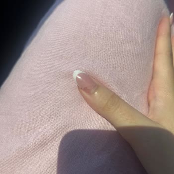 Protez Tırnak Hizmetinde Kalitesiz İşçilik Ve Mağduriyet