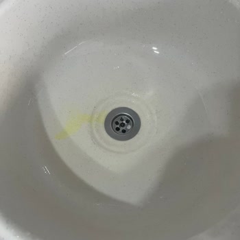 Dondurma Lekesi Halıdan Ve Lavabodan Çıkmıyor, Mağduriyetimin Giderilmesini İstiyorum