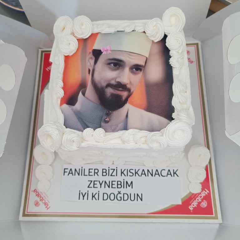 Sipariş Detaylarına Uymayan Pasta Ve Kötü Sunum