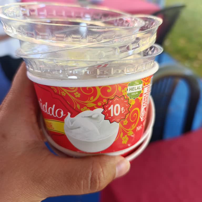 Park Büfe (Beykoz) Çalışanların İlgisizliği