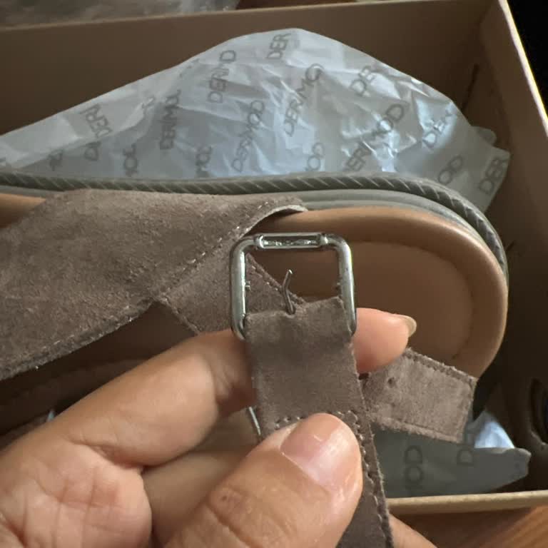 Yeni Alınan Ayakkabı Ayağımdan Çıkıyor Mağaza Çözüm Sunmuyor